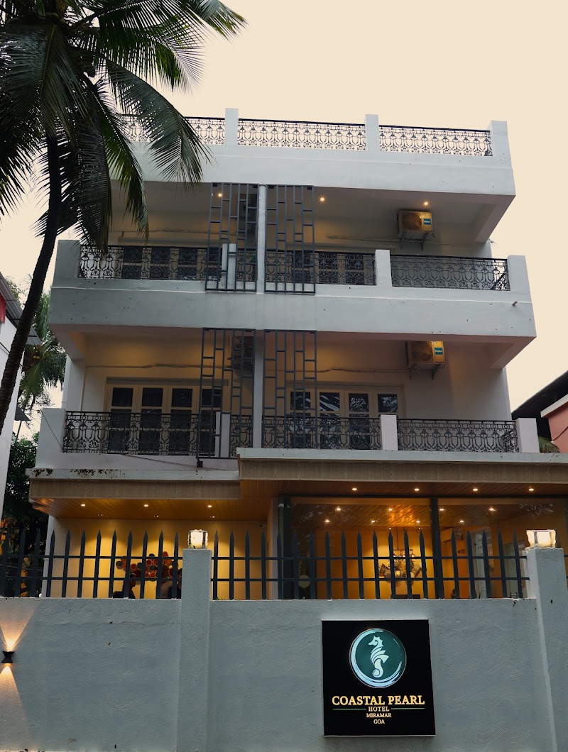 Coastal Pearl Hotel Miramar Panaji - Coastal Pearl Hotel Miramar Panaji house No, Dukes Villa, 13/394/2, near Ajit Kamat Hospital, Miramar, Panaji, Goa 403001, India