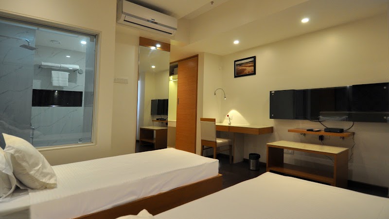 Tarawade Clarks Inn, Pune - Tarawade Clarks Inn, Pune, No. 1205/2, 5, Shirole Road, off Jangali Maharaj Road, Shivajinagar, Pune, Maharashtra 411004, India