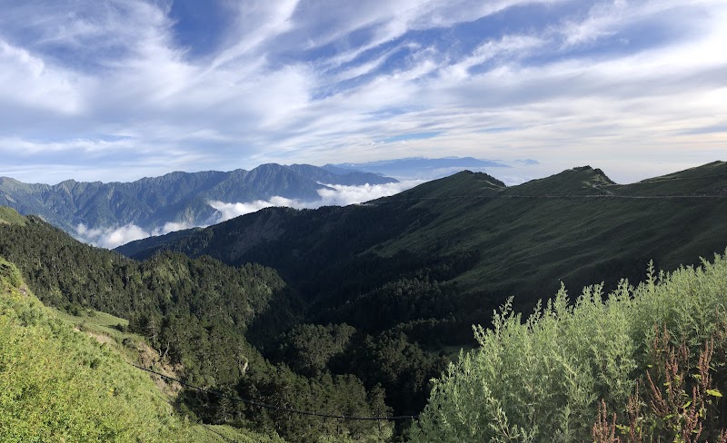 Wuling - Wuling No. 170號, Renhe Rd, Delugu Village, Ren’ai Township, Nantou County, Taiwan 546