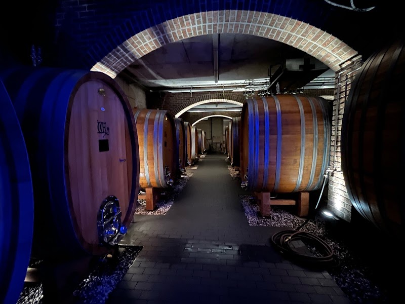 Grape Escapes Germany - Grape Escapes Germany, Bahnhof, 55218 Ingelheim am Rhein, Germany