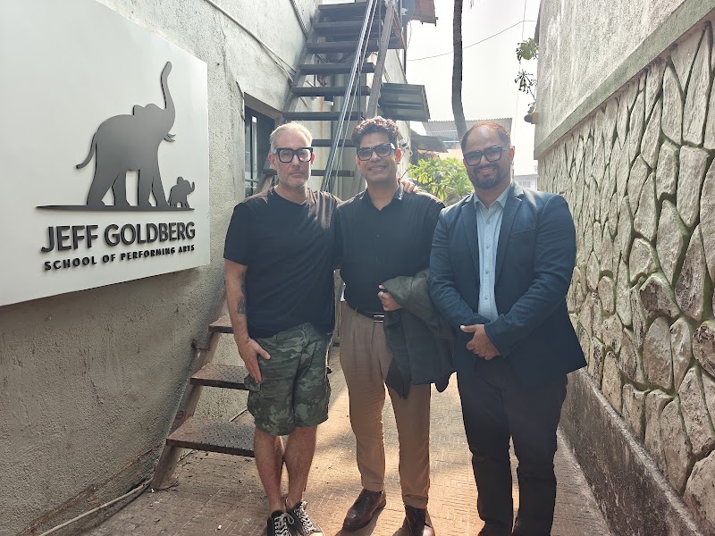 Jeff Goldberg School of Performing Arts at Iron Buzz Collective - Jeff Goldberg School of Performing Arts at Iron Buzz Collective Matsyalaya Bungalow, Chimbai Village, Bandra West, Mumbai, Maharashtra 400050, India