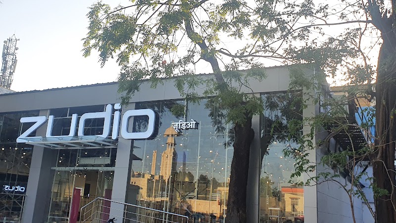 Udaipur Central - Udaipur Central Ashoka Cinema Rd, Thakkre Baba Conlony, Surajpole, Nada Khada, Udaipur, Rajasthan 313001, India