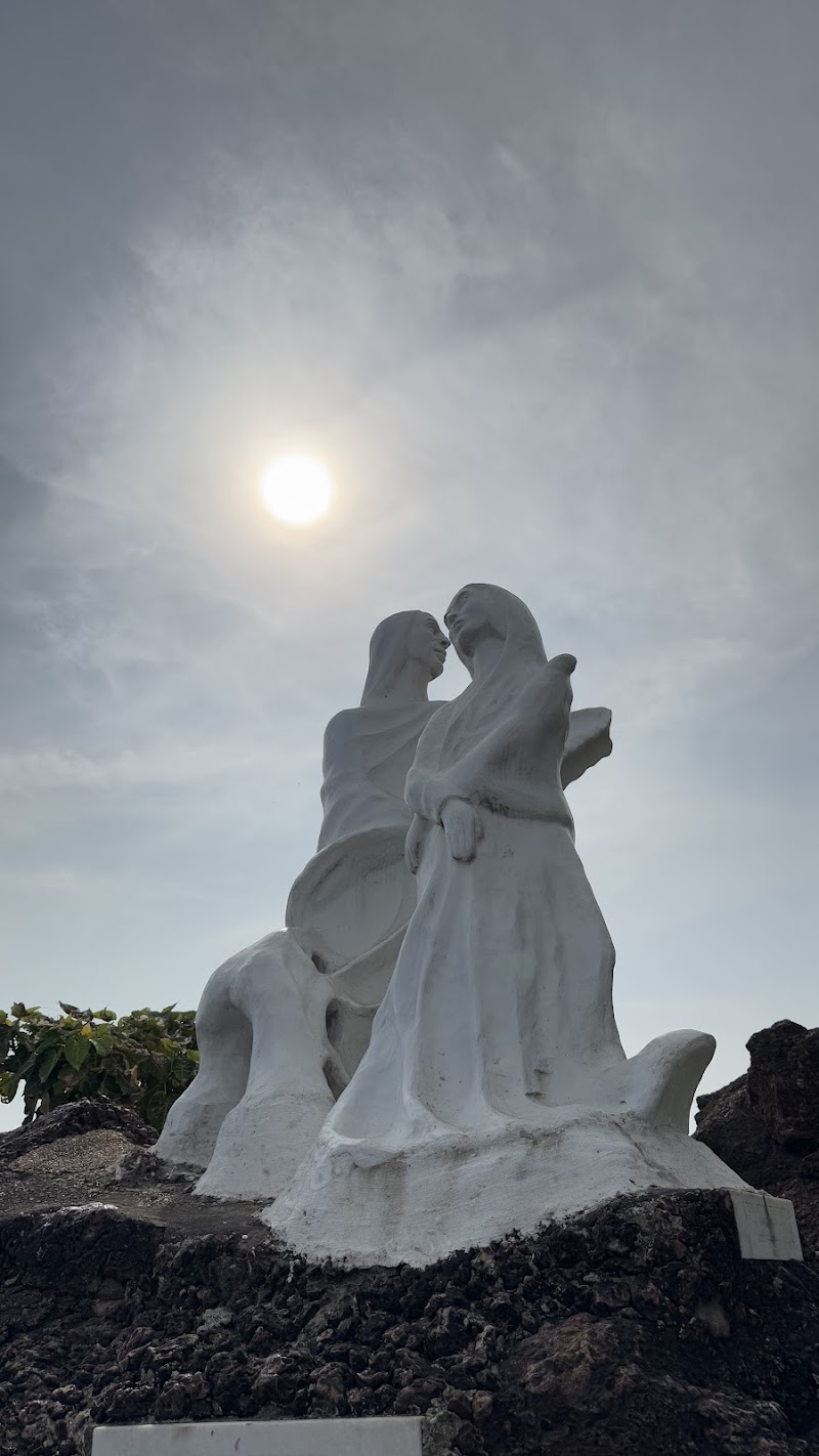Dona Paula Beach - Dona Paula Beach, Goa 403004, India