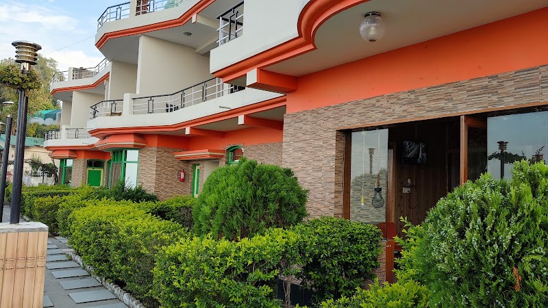Hotel Hill Top Forest Palace - Hotel Hill Top Forest Palace, near Government hospital, Jaiharikhal, Uttarakhand 246193, India