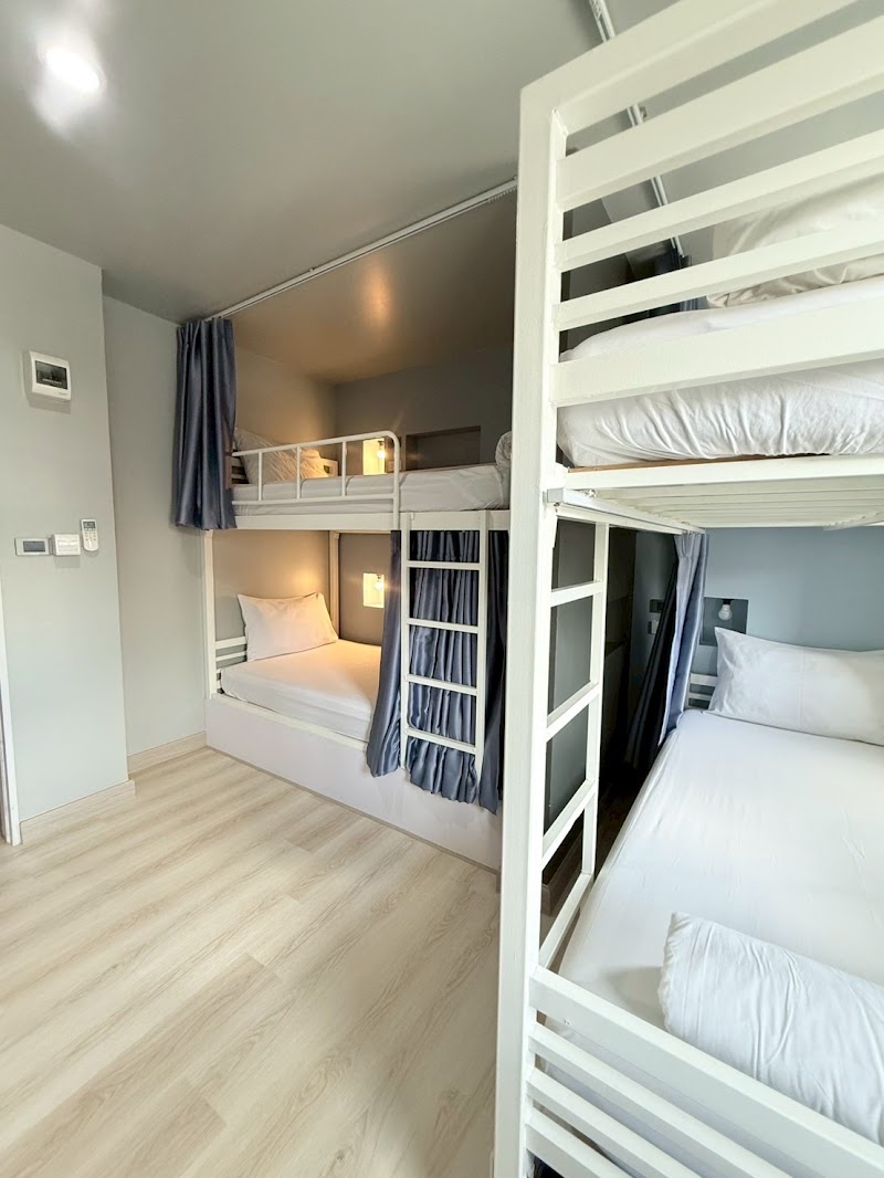 The August Hostel - The August Hostel 2, 2 Singharat Rd Old City Tambon Si Phum, Amphoe Mueang Chiang Mai, Chang Wat Chiang Mai 50200, Thailand