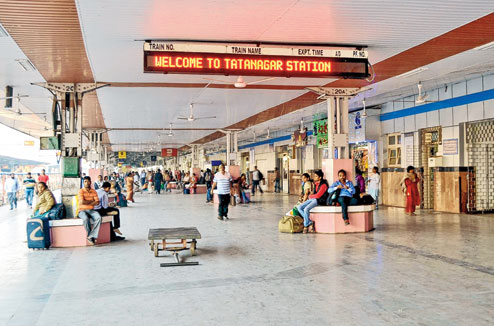 Tatanagar Junction - Tatanagar Junction, Tata Nagar, Khasmahal, Jugsalai, Jamshedpur, Jharkhand 831007, India