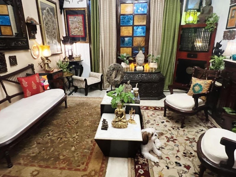 On The House - Bed and Breakfast (2nd Floor) - On The House - Bed and Breakfast (2nd Floor) B-4/120 2nd floor, B4 Block, Safdarjung Enclave, New Delhi, Delhi 110029, India