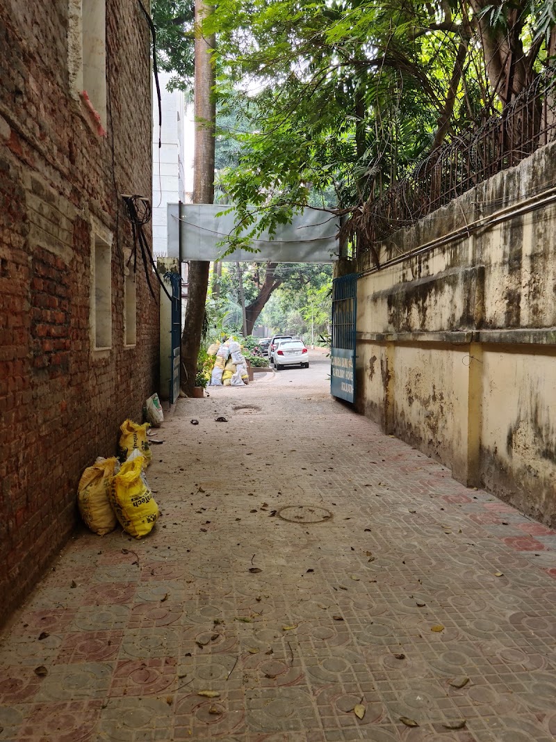 3 Dover Park - 3 Dover Park, G9H5+4HG, Ballygunge, Kolkata, West Bengal 700019, India