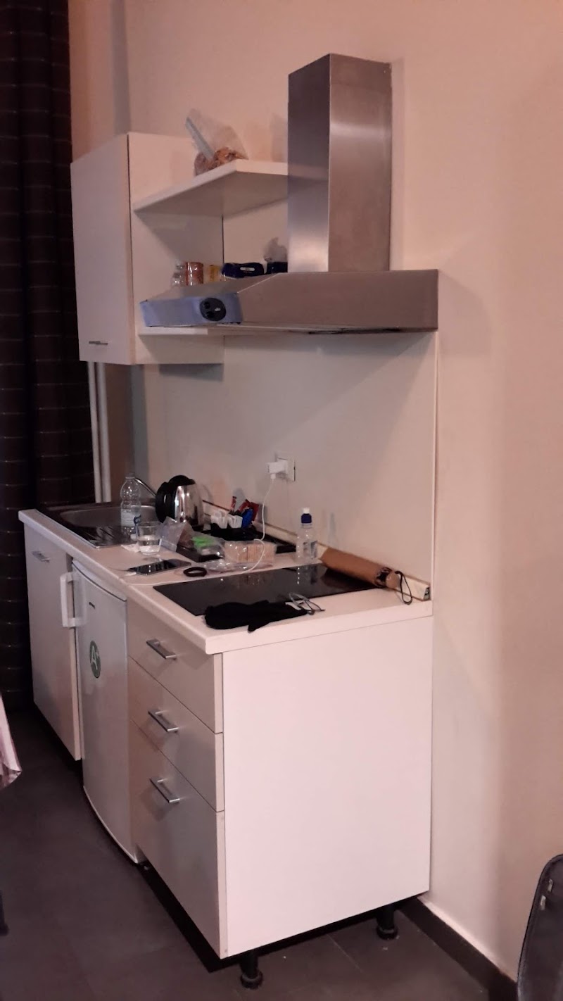 Appartamenti Astoria - Appartamenti Astoria, Via Fratelli Rosselli, 14, 40126 Bologna BO, Italy
