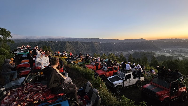 Mount Batur Jeep Sunrise and Trekking Experience - Mount Batur Jeep Sunrise and Trekking Experience, Jl. Pantai Berawa, Tibubeneng, Kec. Kuta Utara, Kabupaten Badung, Bali 80361, Indonesia