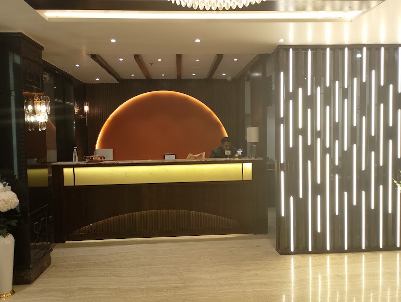 AQUARIUS HOTEL - AQUARIUS HOTEL S20 cantonment PLOT, The Mall Road, 51G, Victory Bridge, Varanasi cantonment, Varanasi, Uttar Pradesh 221002, India