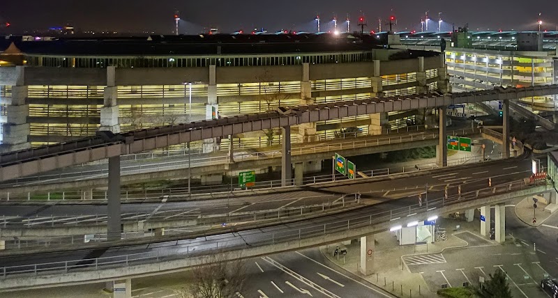 Flughafen Terminal A/B/C, Düsseldorf - Flughafen Terminal A/B/C, Düsseldorf, District 5, 40474 Düsseldorf, Germany