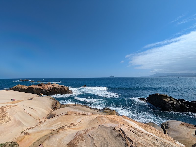 Queen's Head - Queen's Head, 207, Taiwan, New Taipei City, Wanli District, Yeliu Village, 港東路167-1號