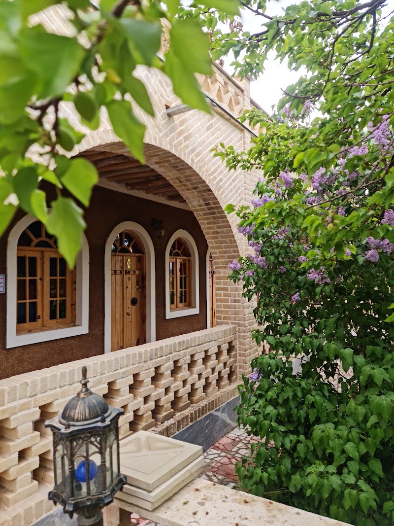 مجموعه بوم گردی گردشگری الجایتو - مجموعه بوم گردی گردشگری الجایتو, CRJ2+X24, Soltaniyeh, Zanjan Province, Iran