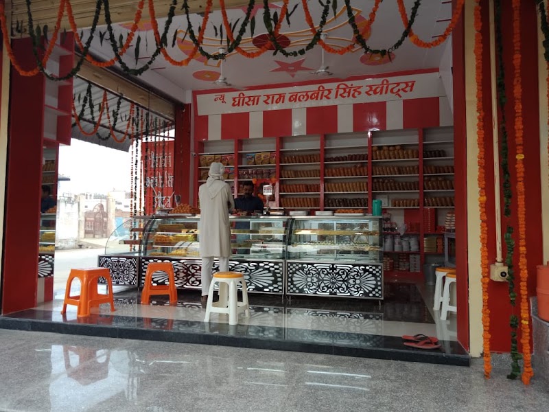 Gheesa ram balbeer singh sweets