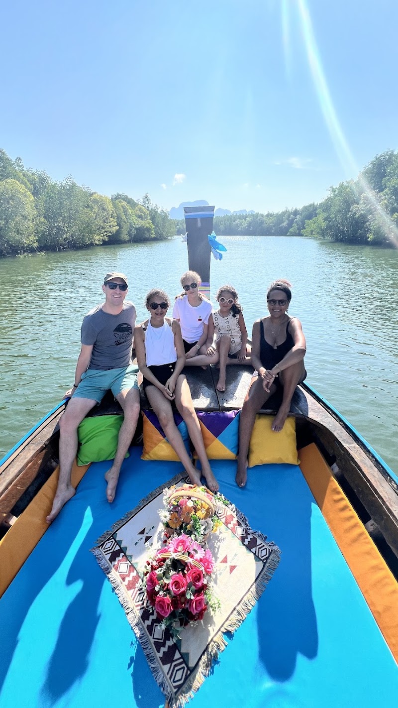 Natthaya Tour Travel​ for James Bond Island, Phang Nga Bay, Koh Hong, Koh Panyi, Muslim บริการเรือนำเที่ยวอ่าวพังงา - Natthaya Tour Travel​ for James Bond Island, Phang Nga Bay, Koh Hong, Koh Panyi, Muslim บริการเรือนำเที่ยวอ่าวพังงา, 68 4, Tambon Kalai, Amphoe Takua Thung, Chang Wat Phang-nga 82130, Thailand