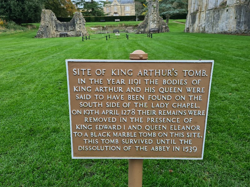 Glastonbury Abbey - Glastonbury Abbey Magdalene St, Glastonbury BA6 9EL, UK