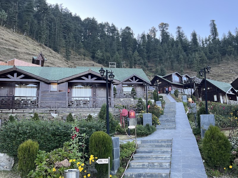 Woodays Resort - Woodays Resort, NH-22, near AMUSEMENT PARK Dochi, Lambidhar, Kufri, Himachal Pradesh 171012, India