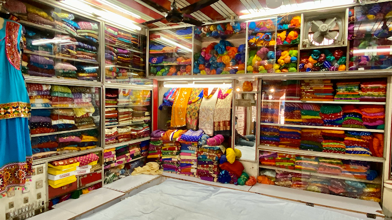 Janta Saree House - Janta Saree House Johari Bazar Rd, Bapu Bazar, Pink City, Jaipur, Rajasthan 302003, India