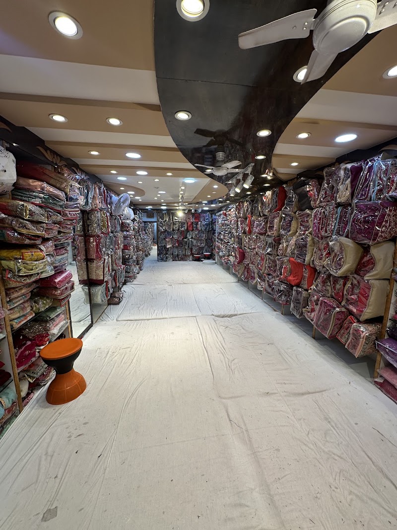 Sanjay Saree Emporium - Sanjay Saree Emporium 41, 1st crossing, B 40, Khanjane Walon ka Rasta, second crossing, Chandpole Bazar, Chandpole, Chandpol, Jaipur, Jaipur Nagar Nigam Area, Rajasthan 302001, India