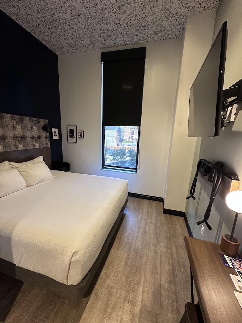 TRYP by Wyndham Pittsburgh/Lawrenceville Boutique Hotel - TRYP by Wyndham Pittsburgh/Lawrenceville Boutique Hotel, 177 40th St, Pittsburgh, PA 15201, USA