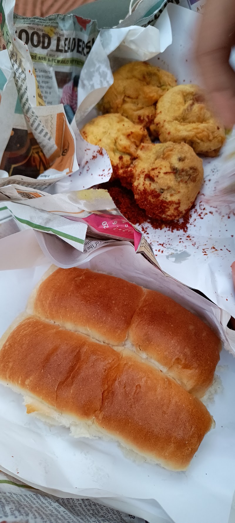 Kadam's Famous Vada Pav Center - Matheran - Kadam's Famous Vada Pav Center - Matheran, X7QC+38H, Matheran, Maharashtra 410102, India