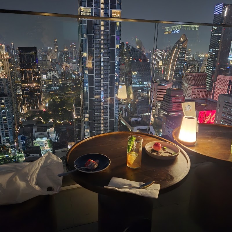 Sato San Rooftop Bar - Sato San Rooftop Bar, 111 Thanon Ratchadamri, Khwaeng Lumphini, Pathum Wan, Krung Thep Maha Nakhon 10330, Thailand