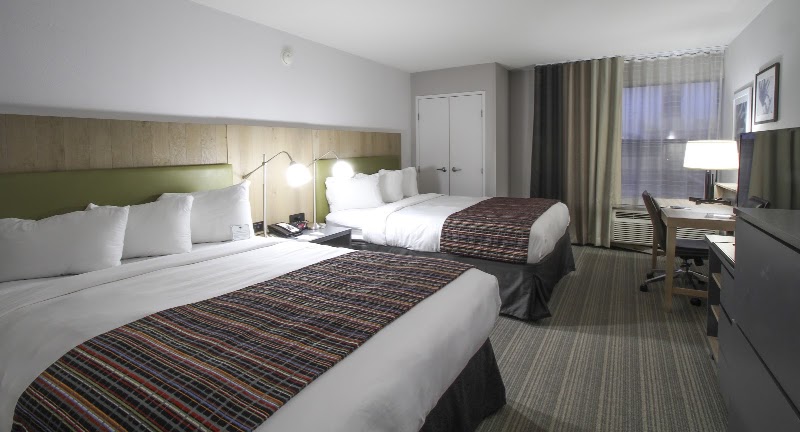 GreenTree Inn & Suites Phoenix Sky Harbor - GreenTree Inn & Suites Phoenix Sky Harbor, 4234 S 48th St, Phoenix, AZ 85040, USA