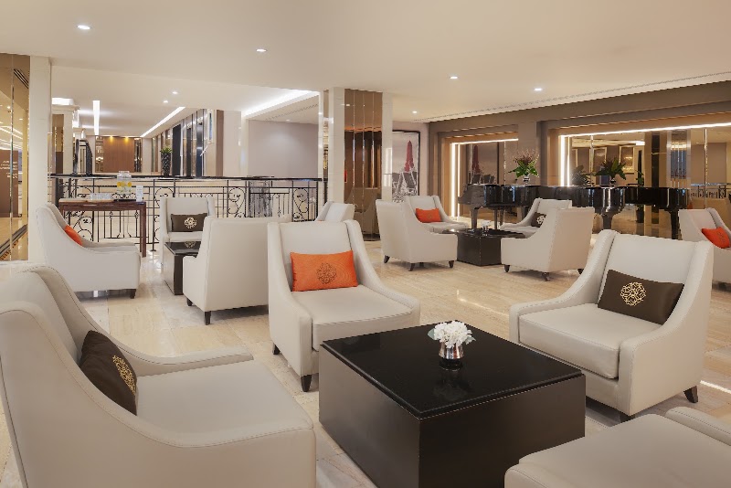 Mandarin Hotel Bangkok, managed by Centre Point - Mandarin Hotel Bangkok, managed by Centre Point, 662 Thanon Rama IV, Khwaeng Maha Phruttharam, Khet Bang Rak, Krung Thep Maha Nakhon 10500, Thailand