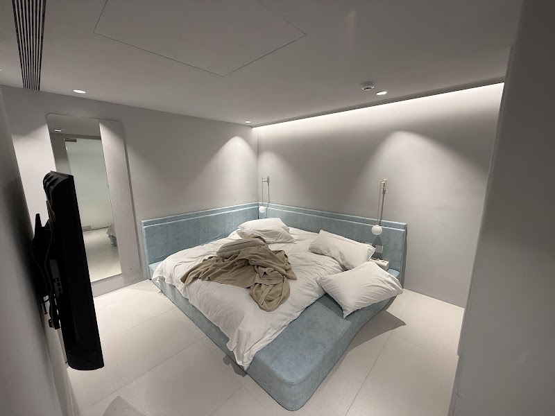 Blue Moss Residence
