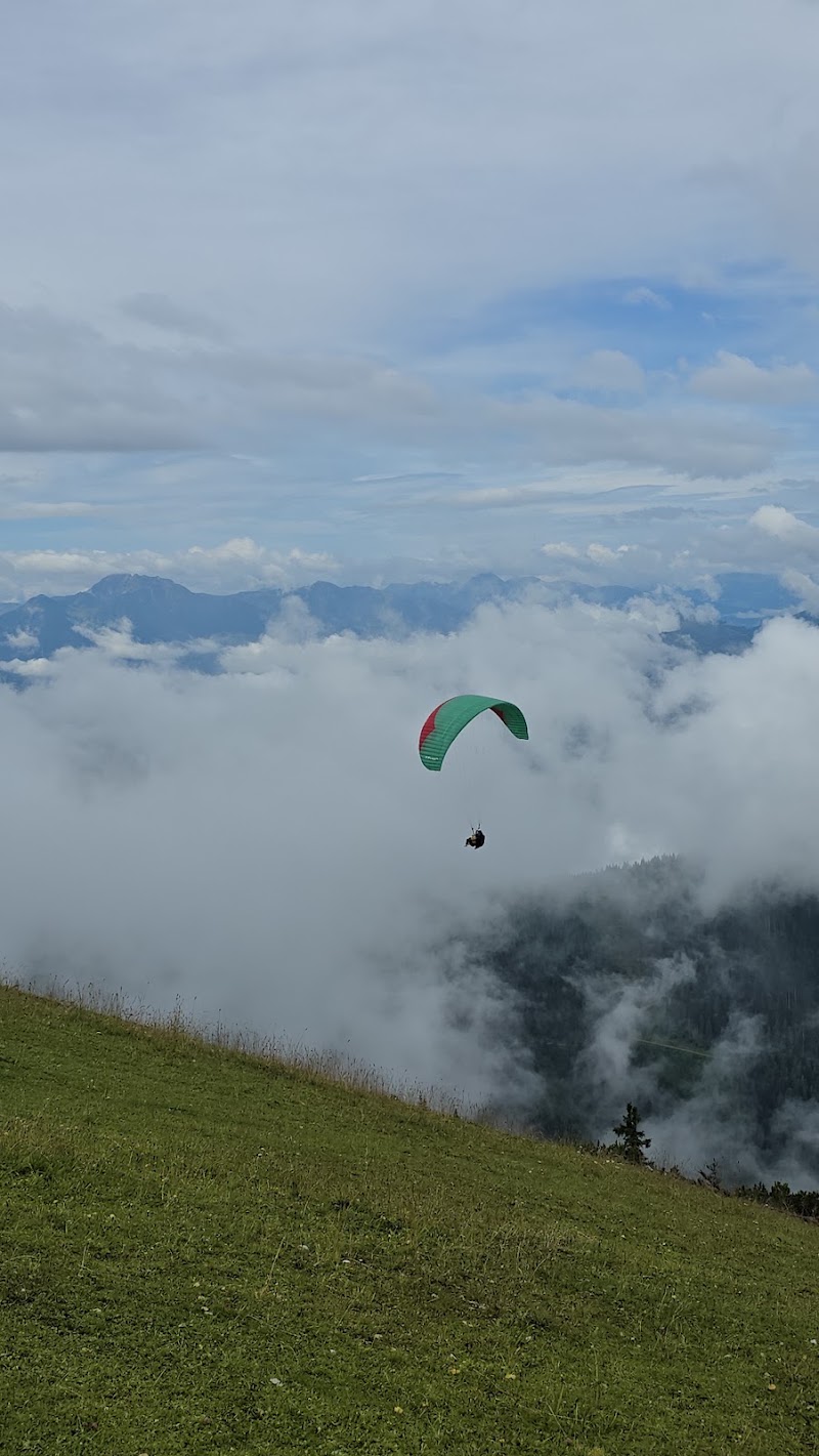 FlyTandem Paragliding Werfenweng - FlyTandem Paragliding Werfenweng, Weng 149, 5453 Werfenweng, Austria