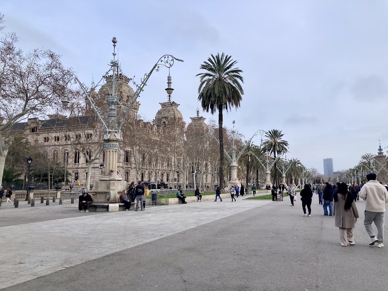 Arc de Triomf - Arc de Triomf, Ciutat Vella, 08018 Barcelona, Spain
