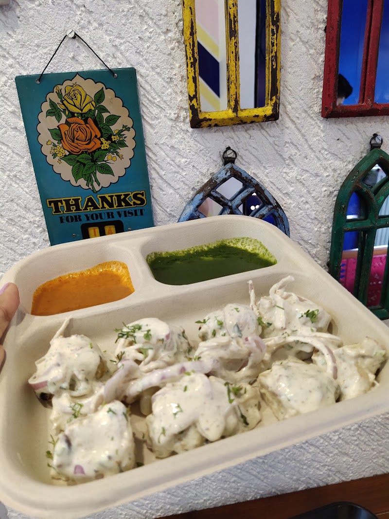 Sadak Chaap - Sadak Chaap Shop no.4/1, Seksaria Chawl, opposite Ghanshyamdas Saraf College, Malad, Pawan Baug, Liliya Nagar, Malad West, Mumbai, Maharashtra 400064, India