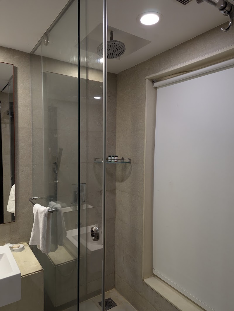 Udman Hotel Chhatarpur - Udman Hotel Chhatarpur Chandan Hola, Plot No. 538, Main Chhatarpur Rd, Chhatarpur, New Delhi, Delhi 110074, India