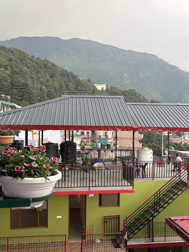 Nick's Italian Kitchen - Nick's Italian Kitchen Bhagsunag Rd, McLeod Ganj, Dharamshala, Himachal Pradesh 176215, India