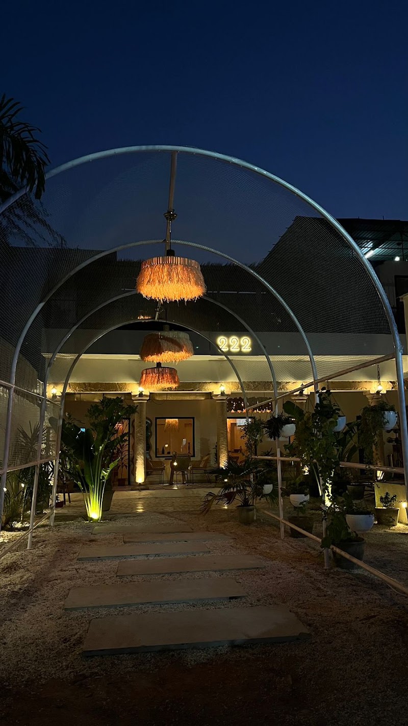 Triple Two (222) - Triple Two (222) 519b, 6th, B Rd, next to Prateek Hotel, Near Children Park, Sardarpura, Jodhpur, Rajasthan 342003, India