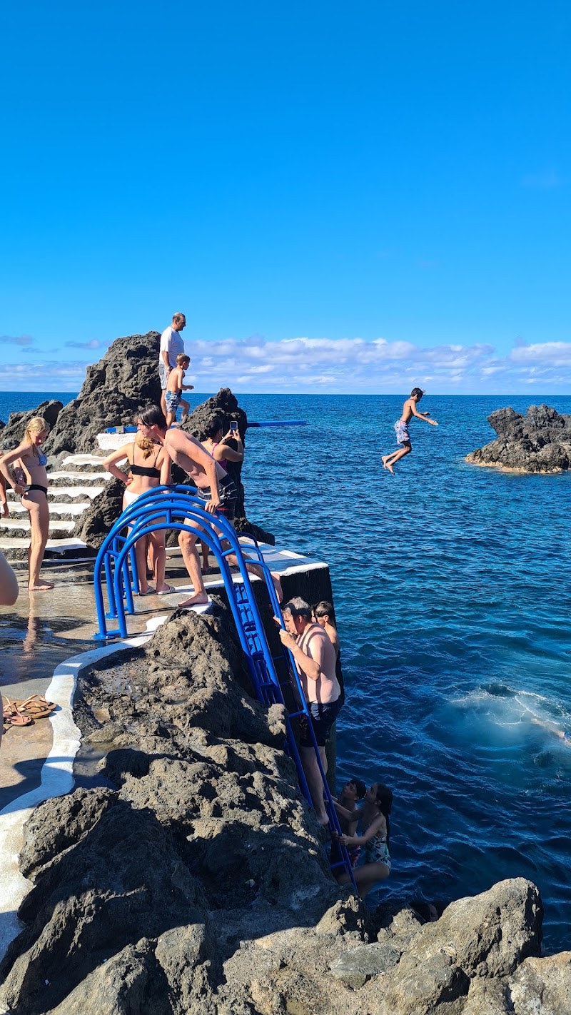 Porto Moniz Natural Swimming Pools - Porto Moniz Natural Swimming Pools Praça Do Lyra Vila De Porto Moniz, 9270-053 Porto Moniz, Portugal