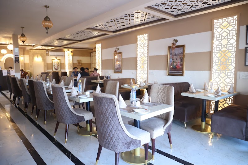 Moti Mahal Delux Tandoori Trail - Moti Mahal Delux Tandoori Trail Road, near Worldmark, Medawas, Sector 65, Gurugram, Haryana 122101, India