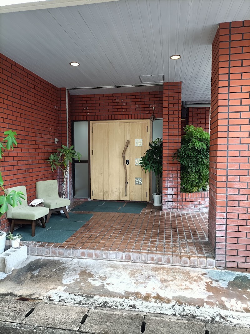ホテル石垣 & ちこんきやー - ホテル石垣 & ちこんきやー 280 Ishigaki, Okinawa 907-0023, Japan