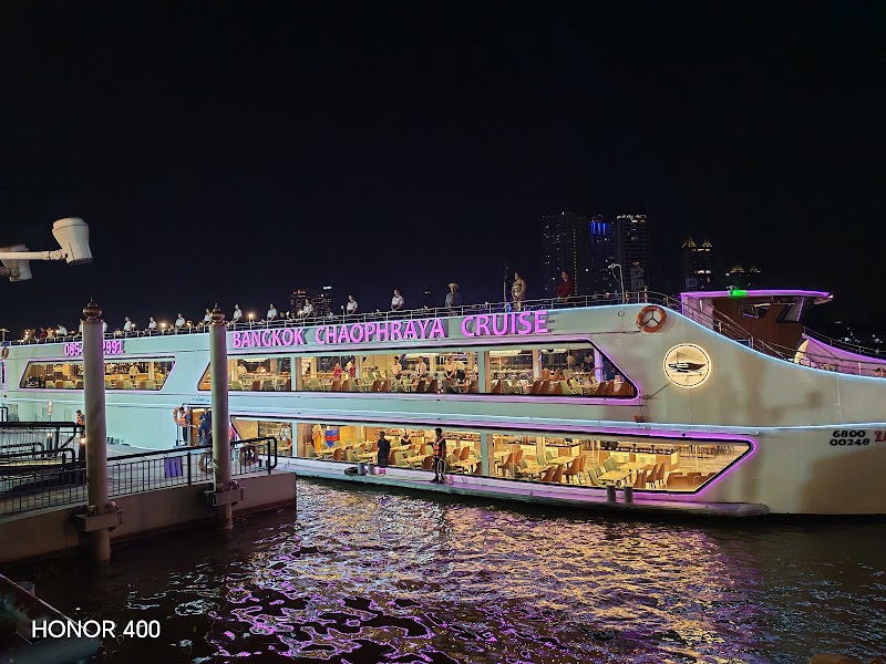 Asiatique The Riverfront Warehouse 7 - Asiatique The Riverfront Warehouse 7 Warehouse 7, 2194 ถ. เจริญกรุง Khwaeng Wat Phraya Krai, Khet Bang Kho Laem, Krung Thep Maha Nakhon 10120, Thailand