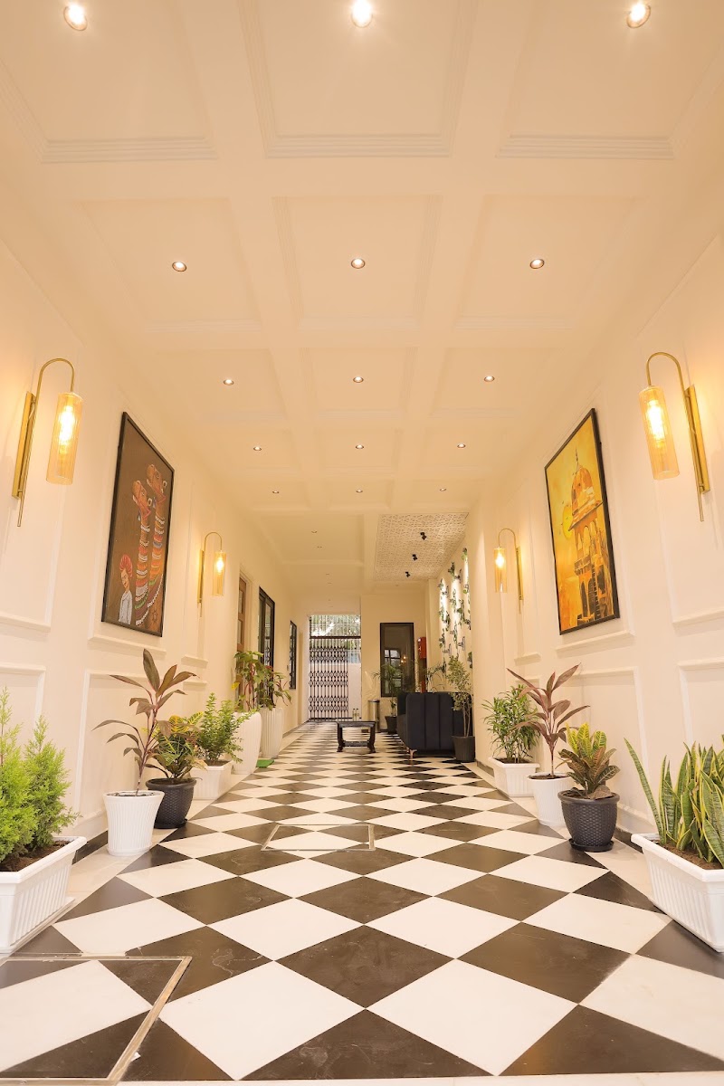 Alpine Stays By Oran Hotels - Alpine Stays By Oran Hotels 52 A, near New RTO Office, Shyam Nagar, Udaipur, Ayad Rural, Rajasthan 313001, India