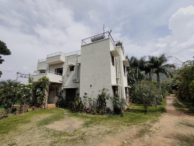 Nandi Foothills Farmstay - Nandi Foothills Farmstay, Omkar Ashram Road, Sultanpet, Sulthanpet, Karnataka 562103, India