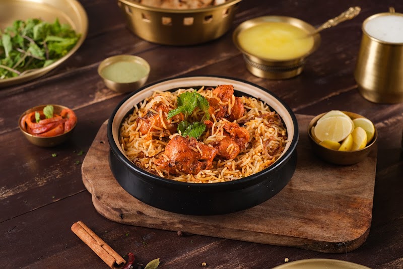 Desi Chatka by That Fat Guy - Desi Chatka by That Fat Guy Shop 8, Plot 9, Market, Gardenia Gateway, Sector 75, Noida, Uttar Pradesh 201316, India