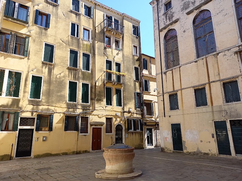 Jewish Quarter - Jewish Quarter C. del Magazzen, 2882, 30121 Venezia VE, Italy