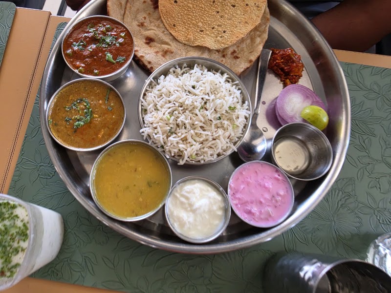 Mejwani Pure Veg - Mejwani Pure Veg Bandar Rd, near Manisha Typing Centre, Tilak Ali, Ratnagiri, Maharashtra 415612, India