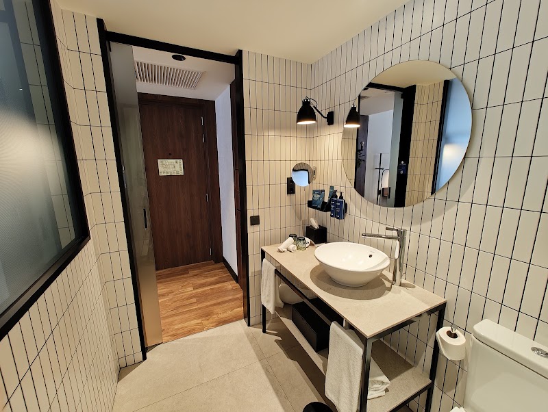 Radisson Blu 1882 Hotel, Barcelona Sagrada Familia - Radisson Blu 1882 Hotel, Barcelona Sagrada Familia Carrer de Còrsega, 482, Gràcia, 08025 Barcelona, Spain