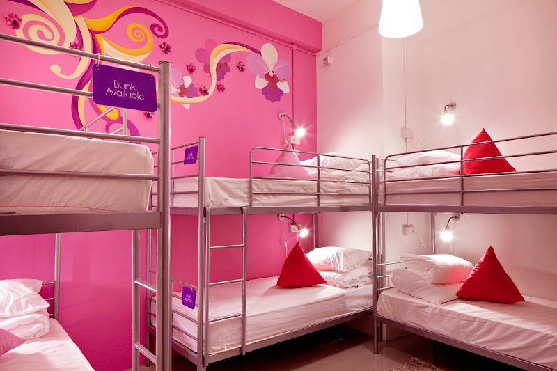 RedDoorz Hostel - RedDoorz Hostel 285 Beach Rd, Singapore 199550