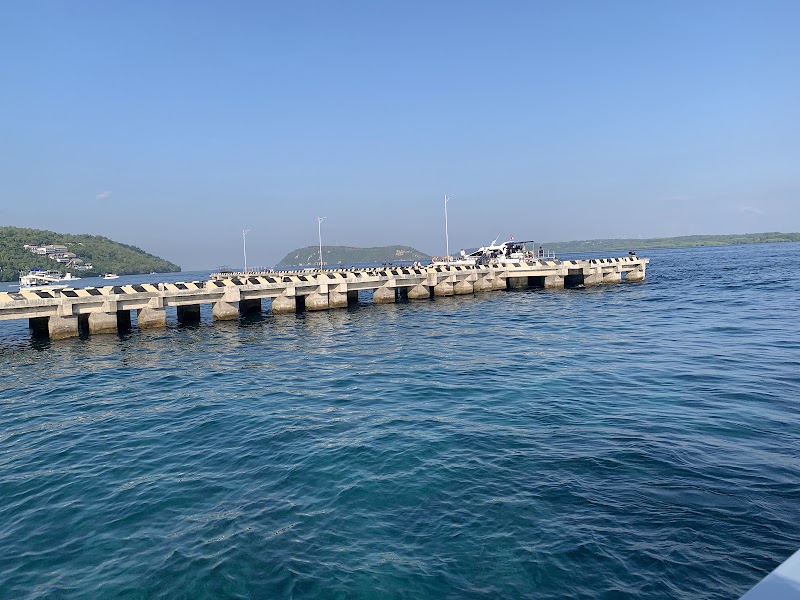 Penida Ferry Port - Penida Ferry Port, 8FFQ+7F2, Jl. Raya Toya Pakeh - Ped, Kec. Nusa Penida, Kabupaten Klungkung, Bali 80771, Indonesia