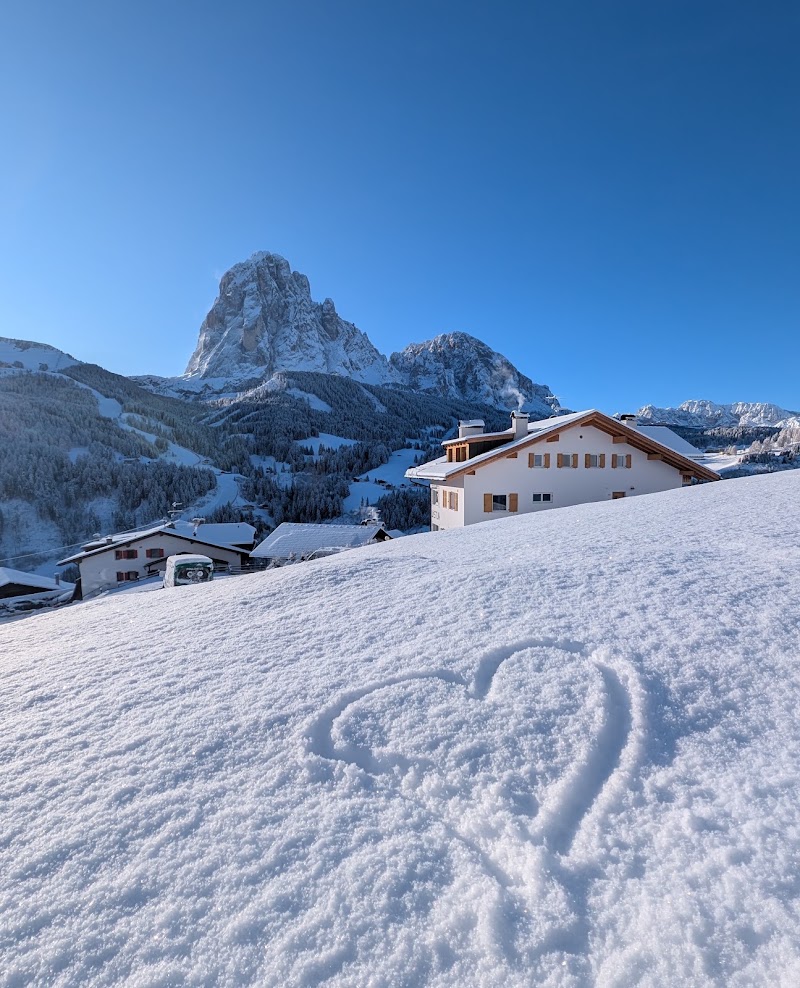 La Stua - La Stua Str. Plesdinaz, 68, 39047 Santa Cristina Valgardena BZ, Italy