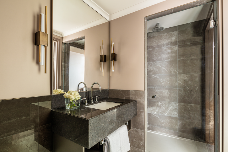 Anantara Plaza Nice Hotel - Anantara Plaza Nice Hotel 12 Av. de Verdun, 06000 Nice, France
